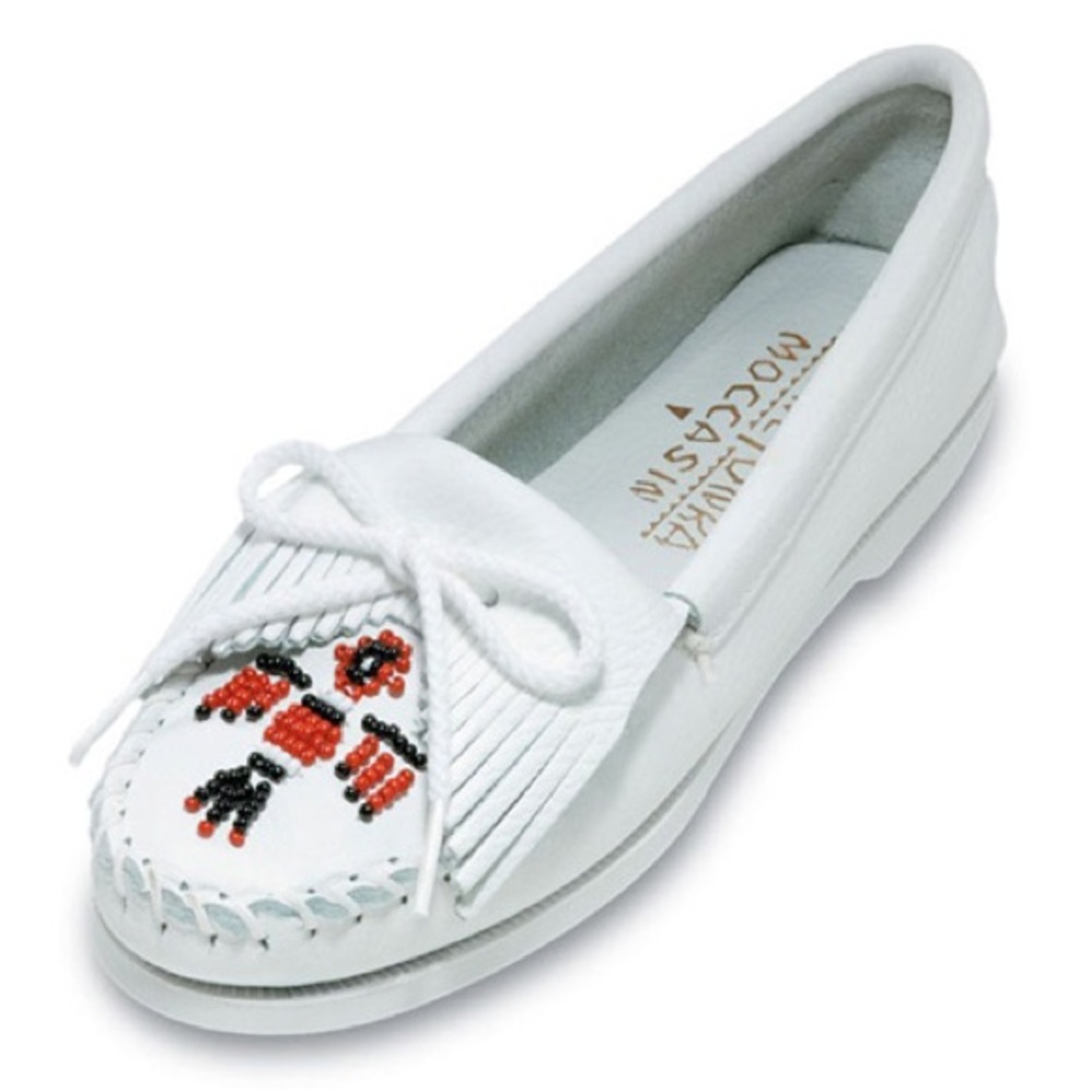 ✨Minnetonka✨White Thunderbird Boat Moccasin Size 8